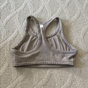Vuori elevation sports bra, size small.
